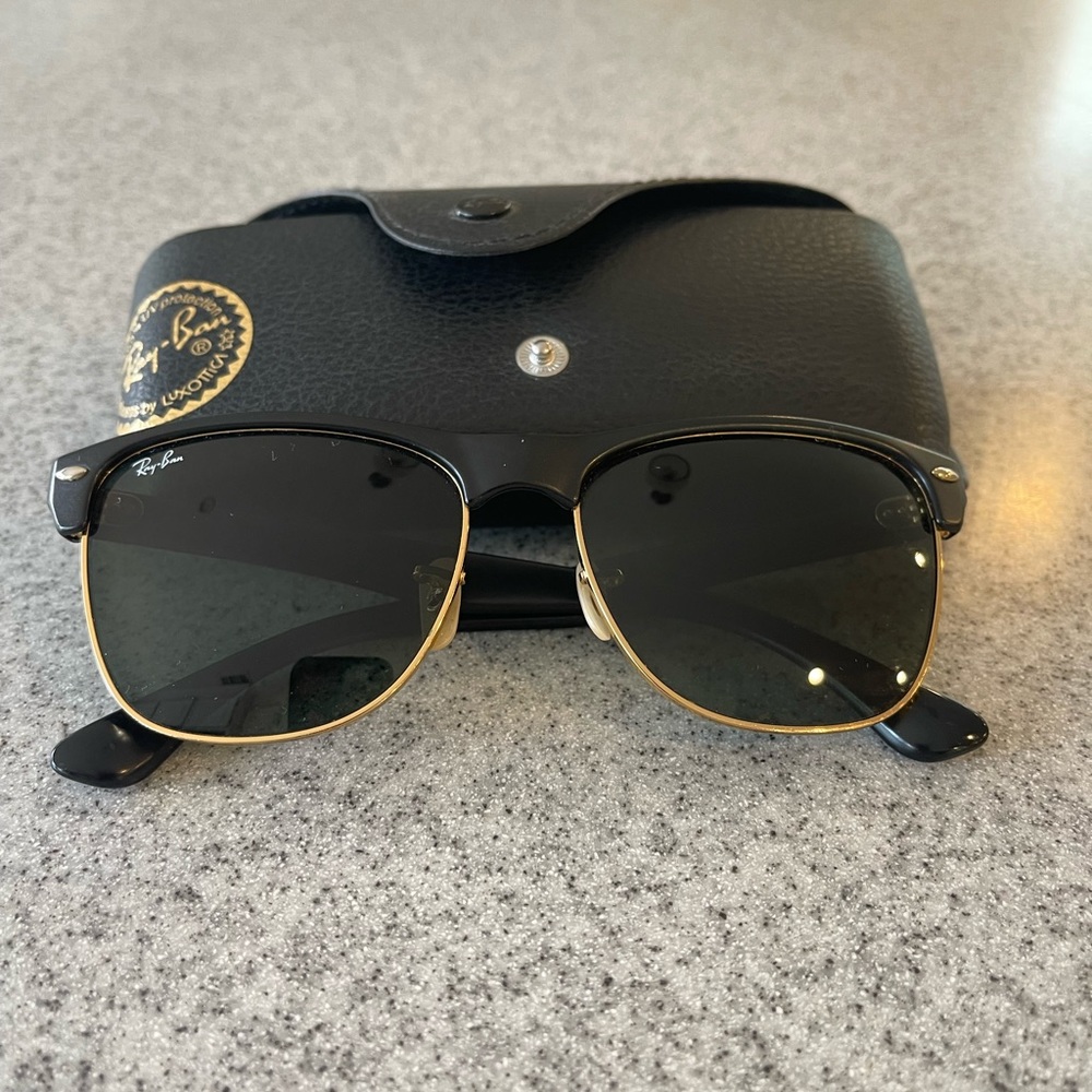 Ray-Ban oversized clubmaster